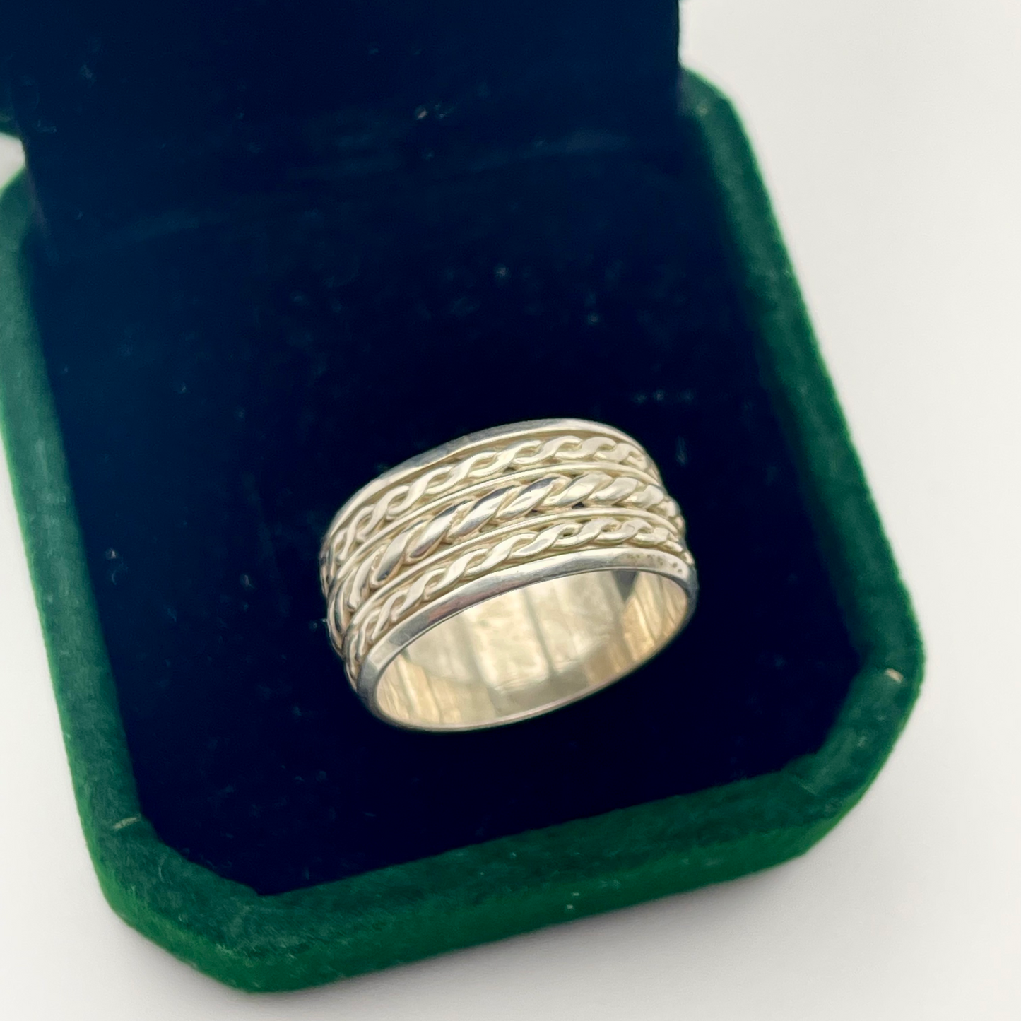 Unisex Sterling Silver Spinner Ring – Rope Design Band Size 7.5