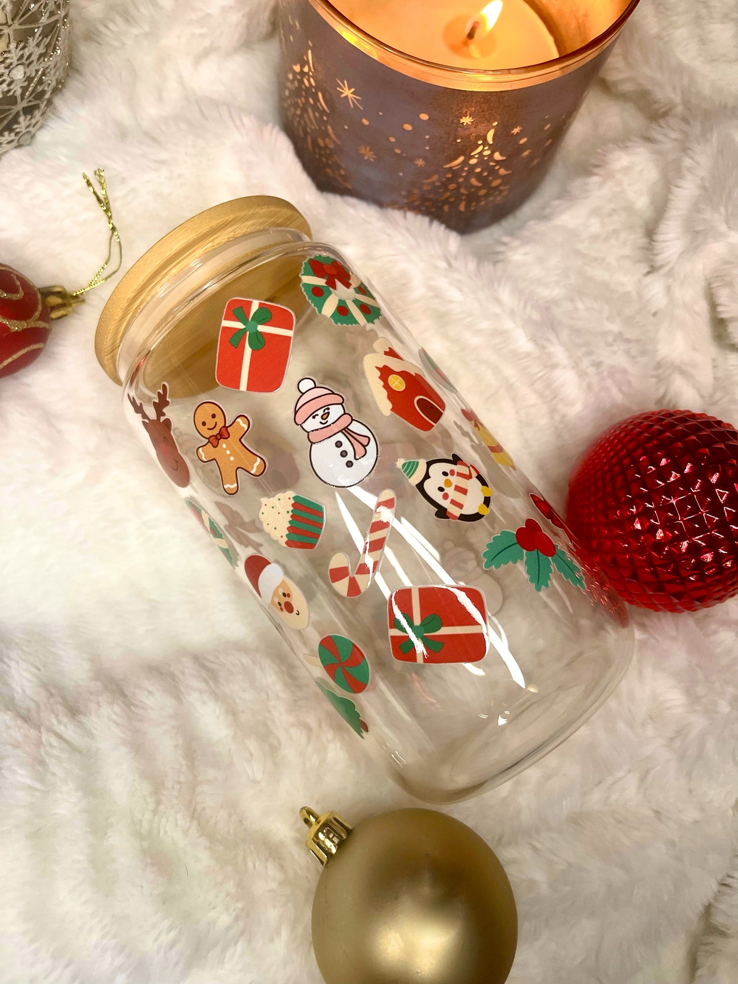 Christmassy Christmas Iced Coffee Glass Mug with Bamboo Lid and Straw 16oz