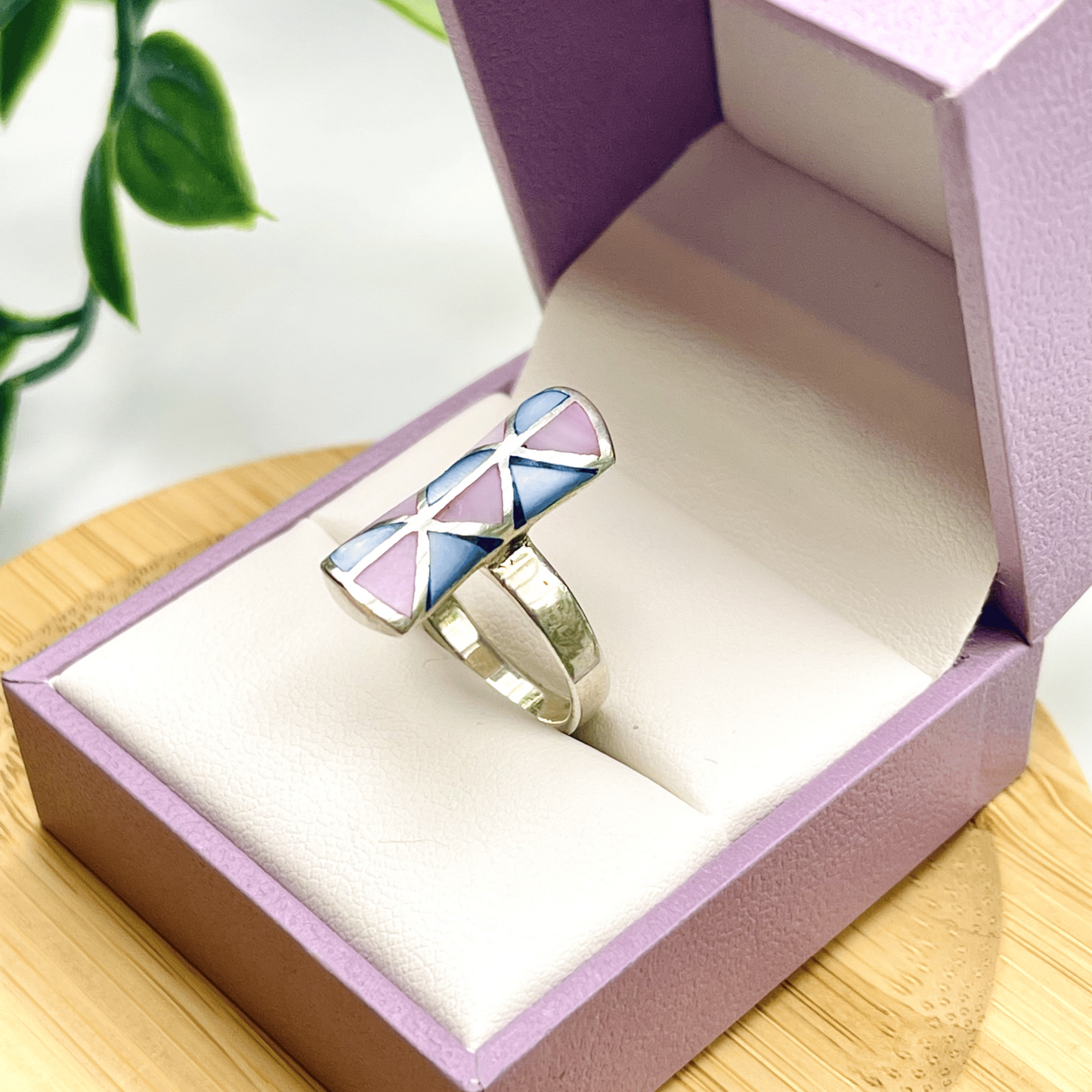 Sterling Silver Mother of Pearl Mosaic Ring Size 5 – Blue & Pink Geometric Inlay