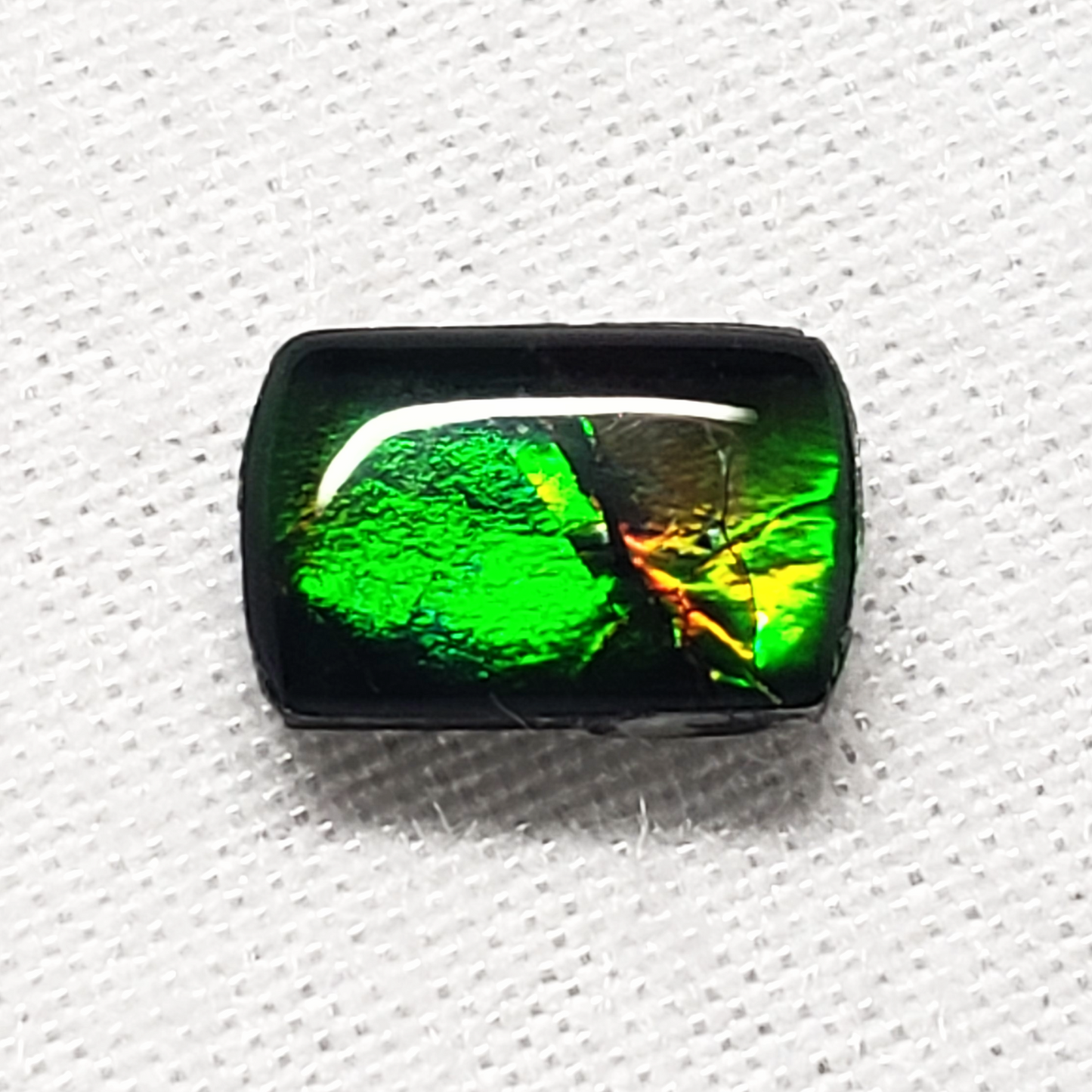 Green & Gold Ammolite Gem – 8x5mm Rectangular Triplet – Canadian Opal for Jewelry Making