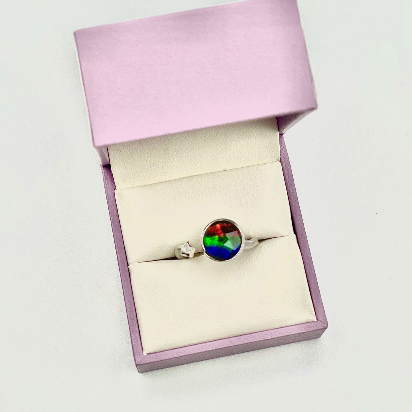 Canadian Faceted Ammolite Star Ring – Sterling Silver Adjustable Open Band – 9x9mm Blue Green Red Gem – Free Size Ammolite Jewelry