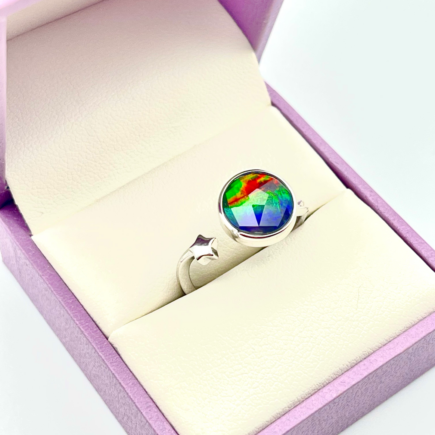 Canadian Faceted Ammolite Star Ring – Sterling Silver Adjustable Open Band – 9x9mm Blue Green Red Gem – Free Size Ammolite Jewelry