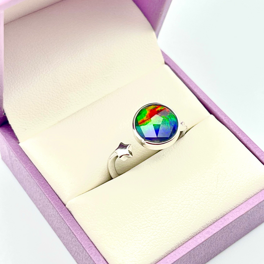 Canadian Faceted Ammolite Star Ring – Sterling Silver Adjustable Open Band – 9x9mm Blue Green Red Gem – Free Size Ammolite Jewelry