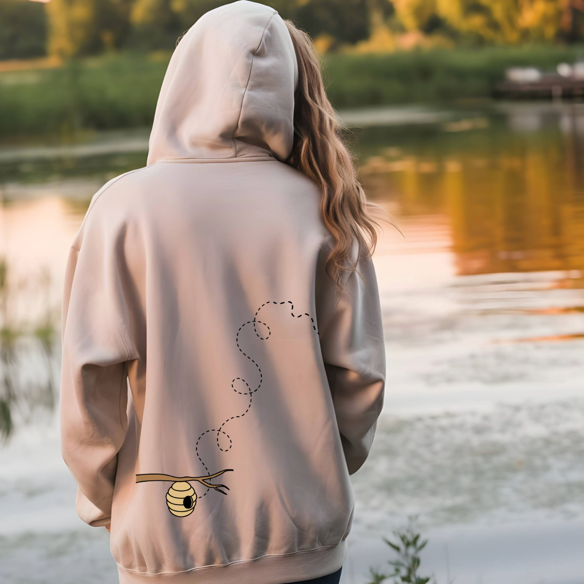 Women's Flying Bee Oversized Hoodie - Black