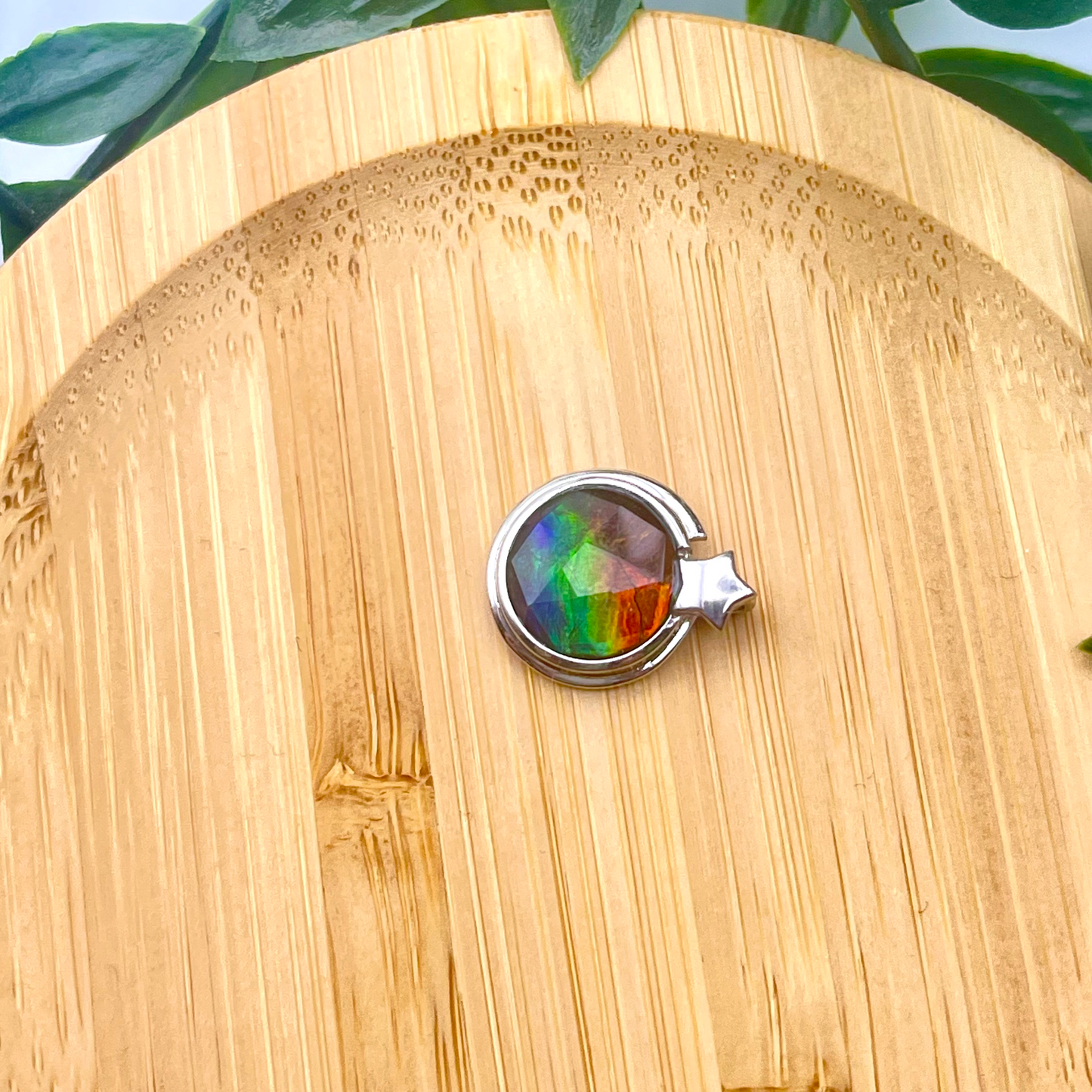 Sterling Silver Faceted Ammolite Pendant - Red Green and Blue Round 12x12 Gem