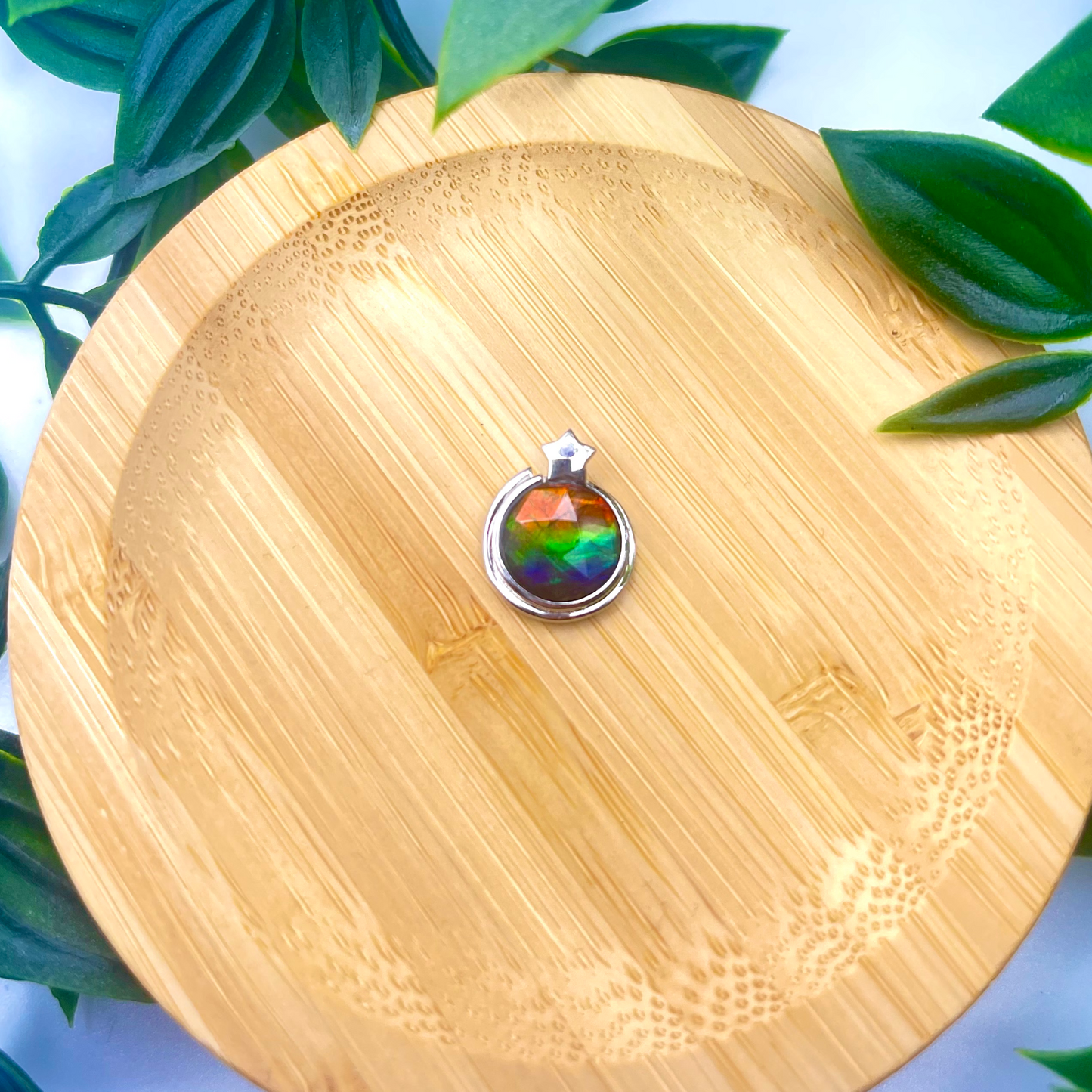Sterling Silver Faceted Ammolite Pendant - Red Green and Blue Round 12x12 Gem