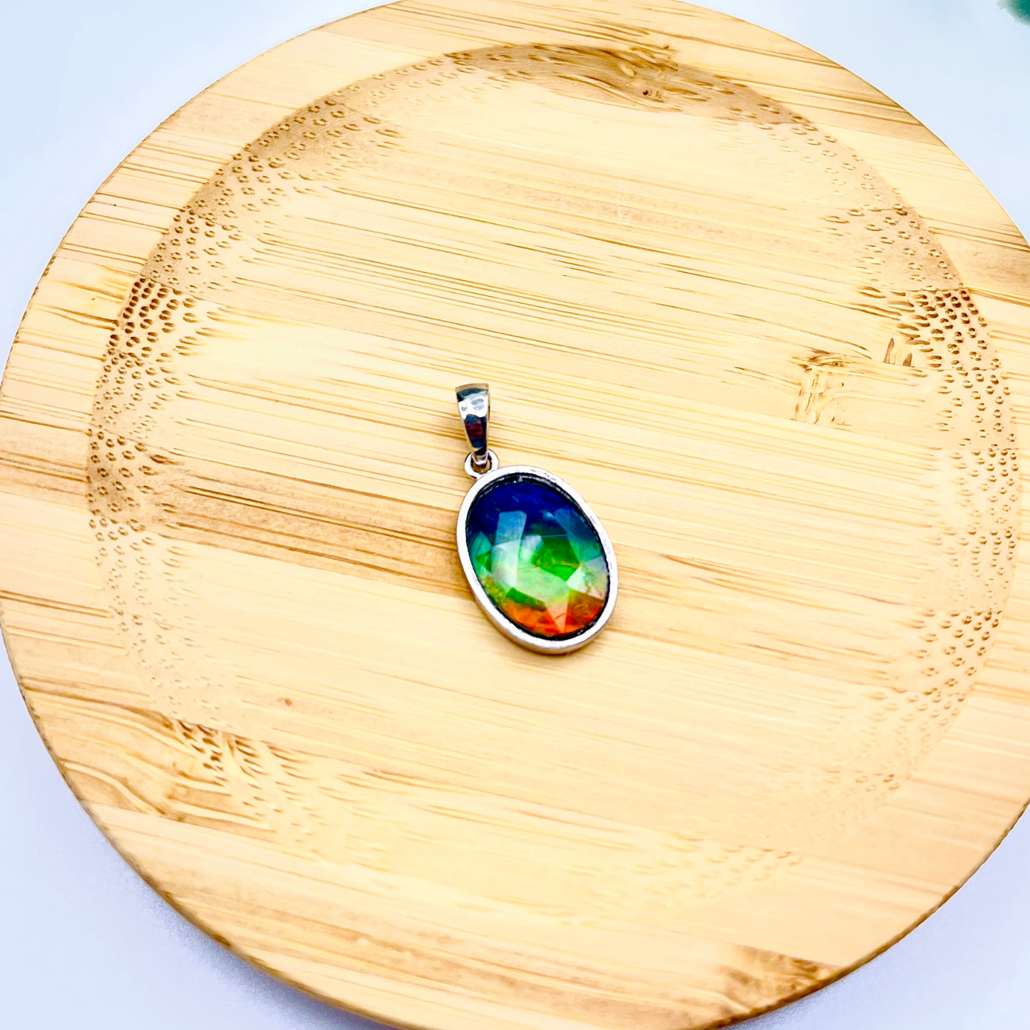Faceted Oval AA Grade Ammolite Sterling Silver Pendant – Deep Blue, Green & Red 10x14mm Triplet Gem